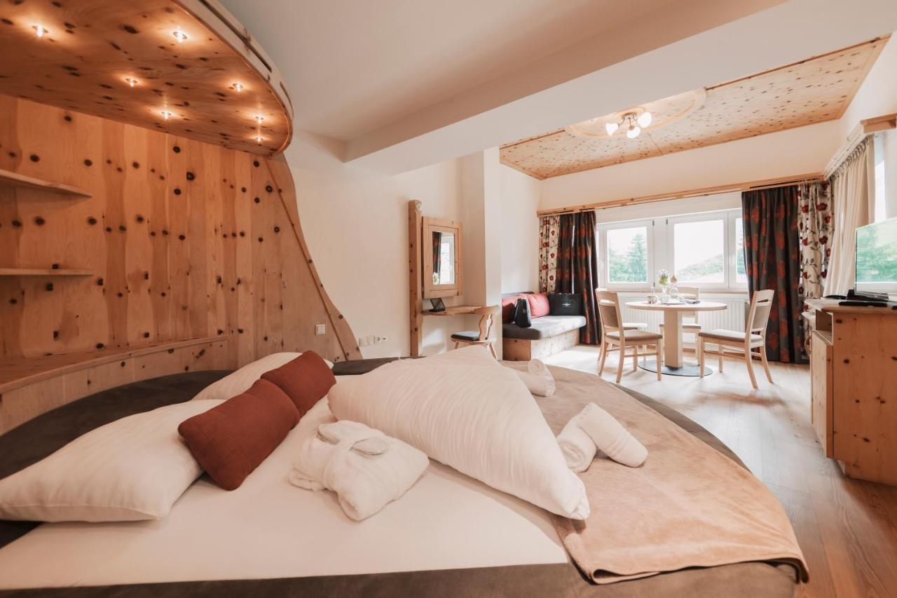 Wellness Aparthotel Panorama Alpin - Ferienwohnungen Jerzens Im Pitztal Dış mekan fotoğraf