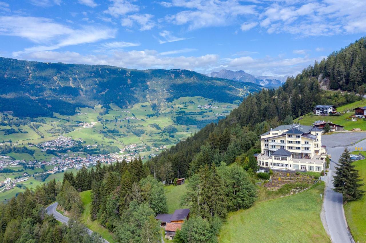Wellness Aparthotel Panorama Alpin - Ferienwohnungen Jerzens Im Pitztal Dış mekan fotoğraf