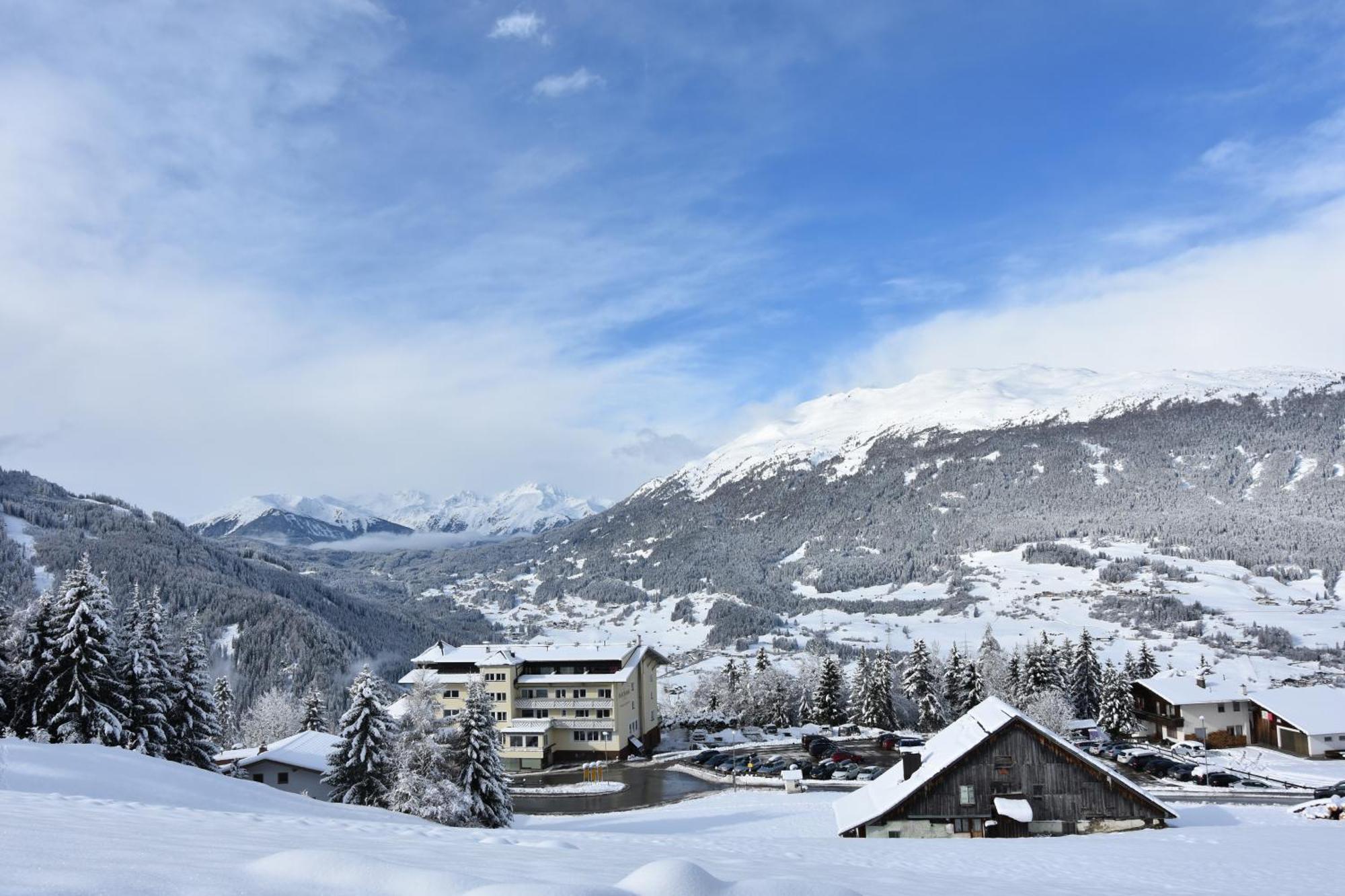 Wellness Aparthotel Panorama Alpin - Ferienwohnungen Jerzens Im Pitztal Dış mekan fotoğraf